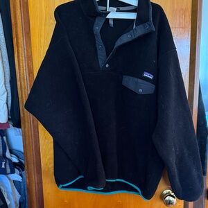 Patagonia Black Fleece Pullover with Teal Trim